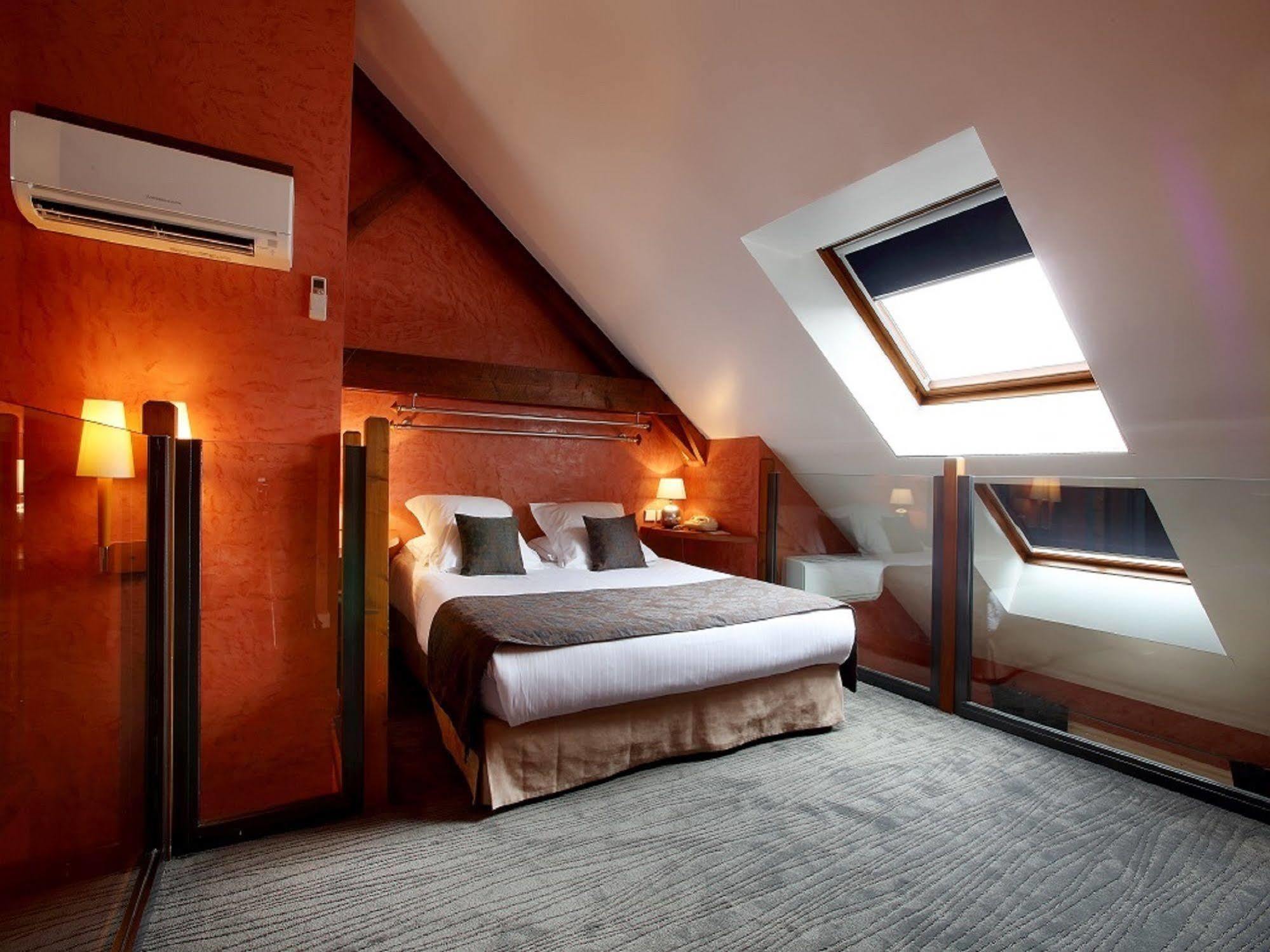 Hotel Ombremont Jean-Pierre Jacob Ле-Бурже-дю-Лак Екстер'єр фото